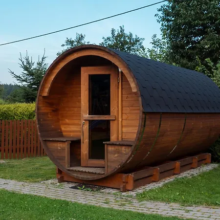 Krotki Szpic בקתה