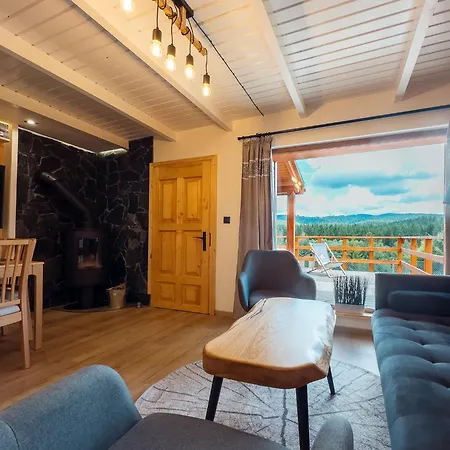 Chalet Krótki Szpic *