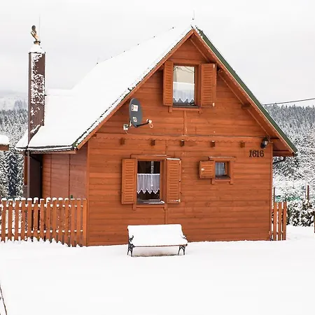 Chalet Krótki Szpic *