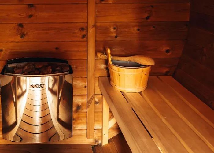 Krotki Szpic * איסטבנה